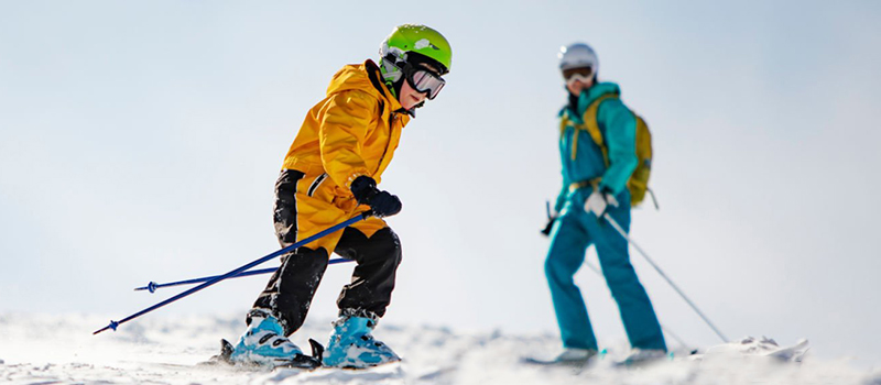 skiing